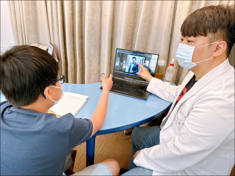 【自由時報】繪圖AI訓練情境認知 自閉兒不再抗拒換教室(標題圖檔)