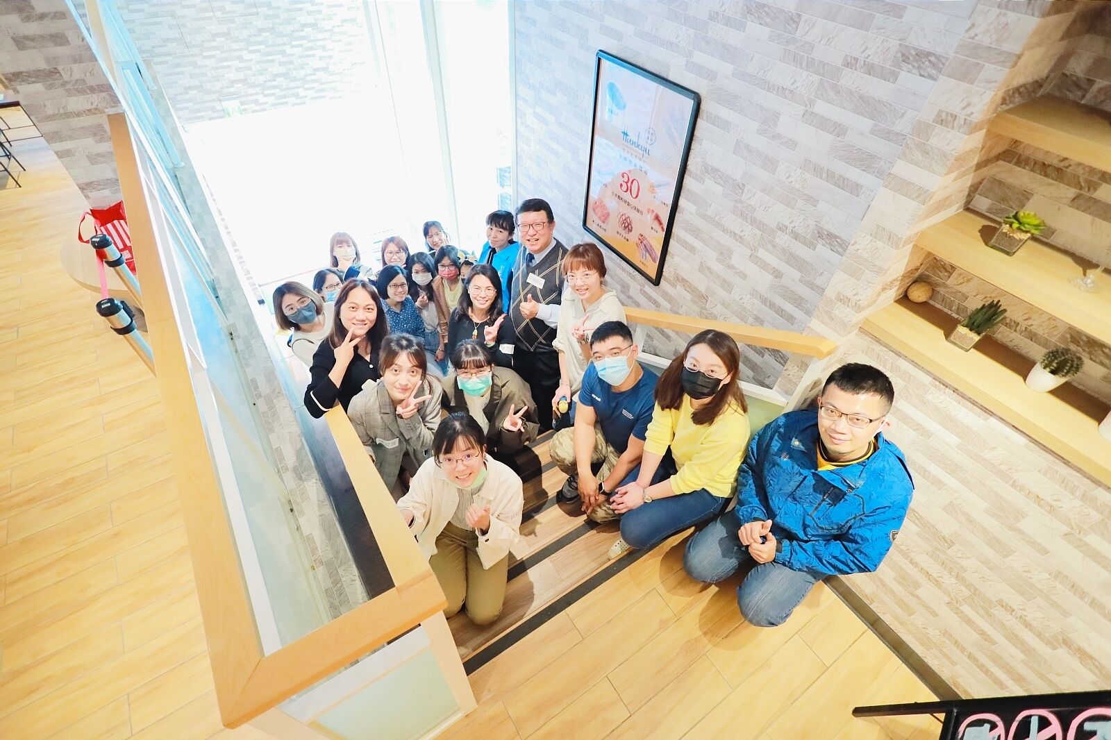 20230319 新冠病毒對聽損的影響(標題圖檔)